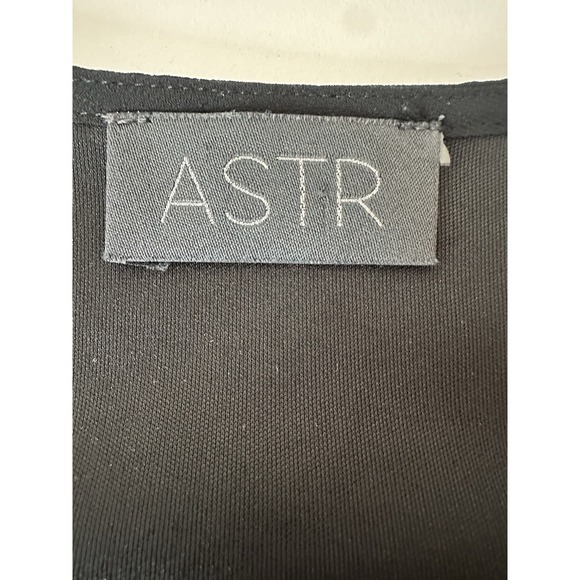 ASTR Romper Womens Black Crochet Shorts Sheer Long Sleeve Gothic Cóctel Festival - Picture 4 of 9